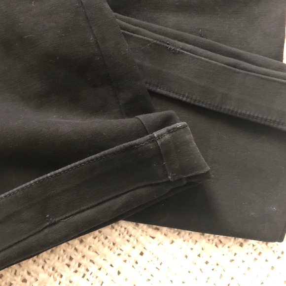 5/$25 Old Navy Black bootcut maternity pants - Picture 5 of 7